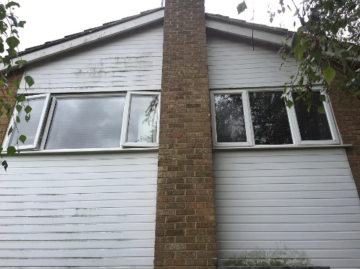 Fascia Cleaning 01 Medium