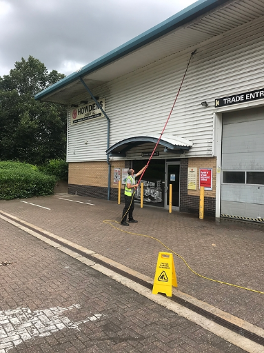 Fascia Cleaning 03 Medium
