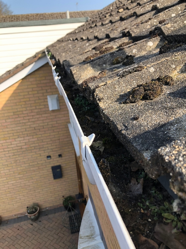 Gutter Cleaning Banbury 07 Medium