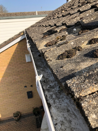 Gutter Cleaning Banbury 08 Medium