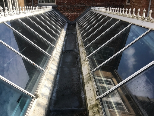 Window Cleaner Banbury 02 Medium