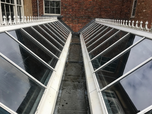 Window Cleaner Banbury 03 Medium